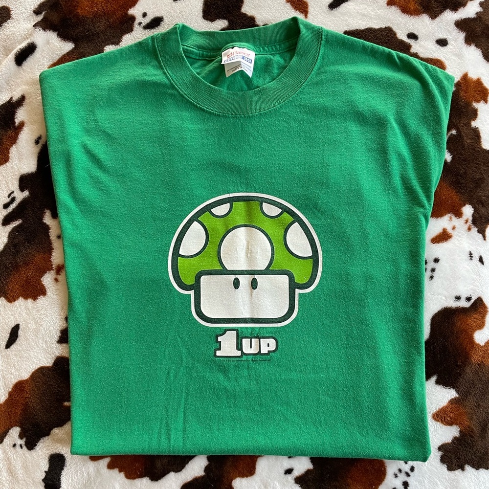 Super Mario 1-UP graphic tee. Broken in.